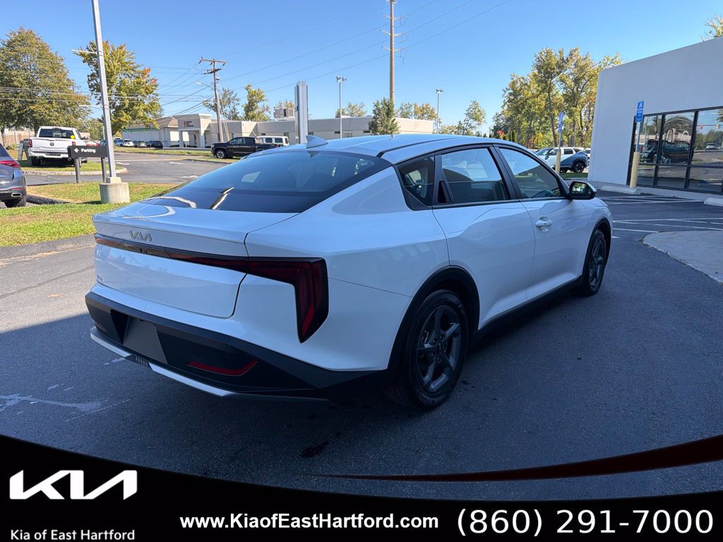Used 2025 Kia K4 FWD image 8
