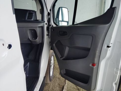 Used 2023 Ford Transit 350 XLT RWD image 10