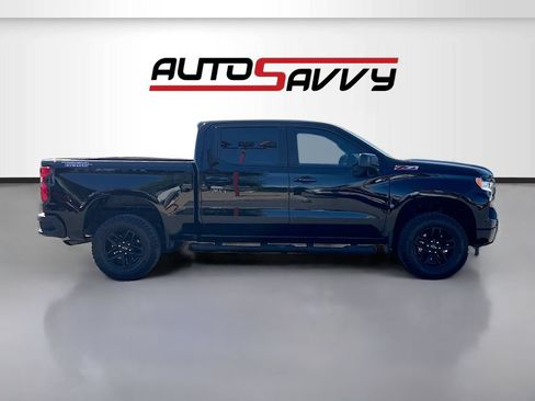 Used 2024 Chevrolet Silverado 1500 LT Trail Boss AWD/4WD image 8