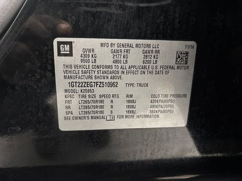 Used 2015 GMC Sierra 2500 SLT w/ Suspension Package, Off-Road image 30