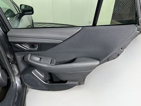 Used 2025 Subaru Outback Premium image 30