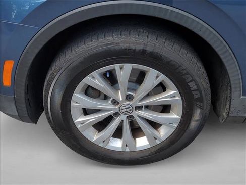 Used 2019 Volkswagen Tiguan S w/ Driver Assistance Package FWD image 24