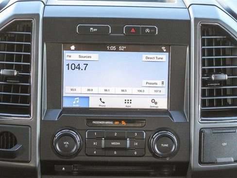 Used 2018 Ford F150 XLT w/ Equipment Group 301A Mid image 18