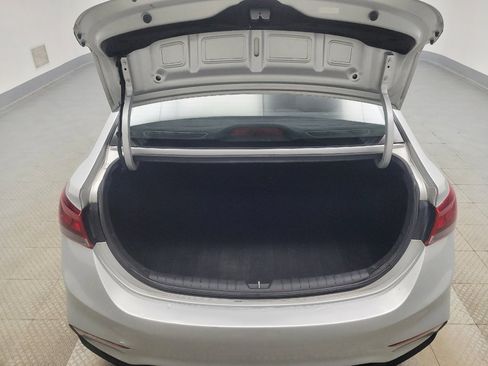 Used 2018 Hyundai Accent SE FWD image 29