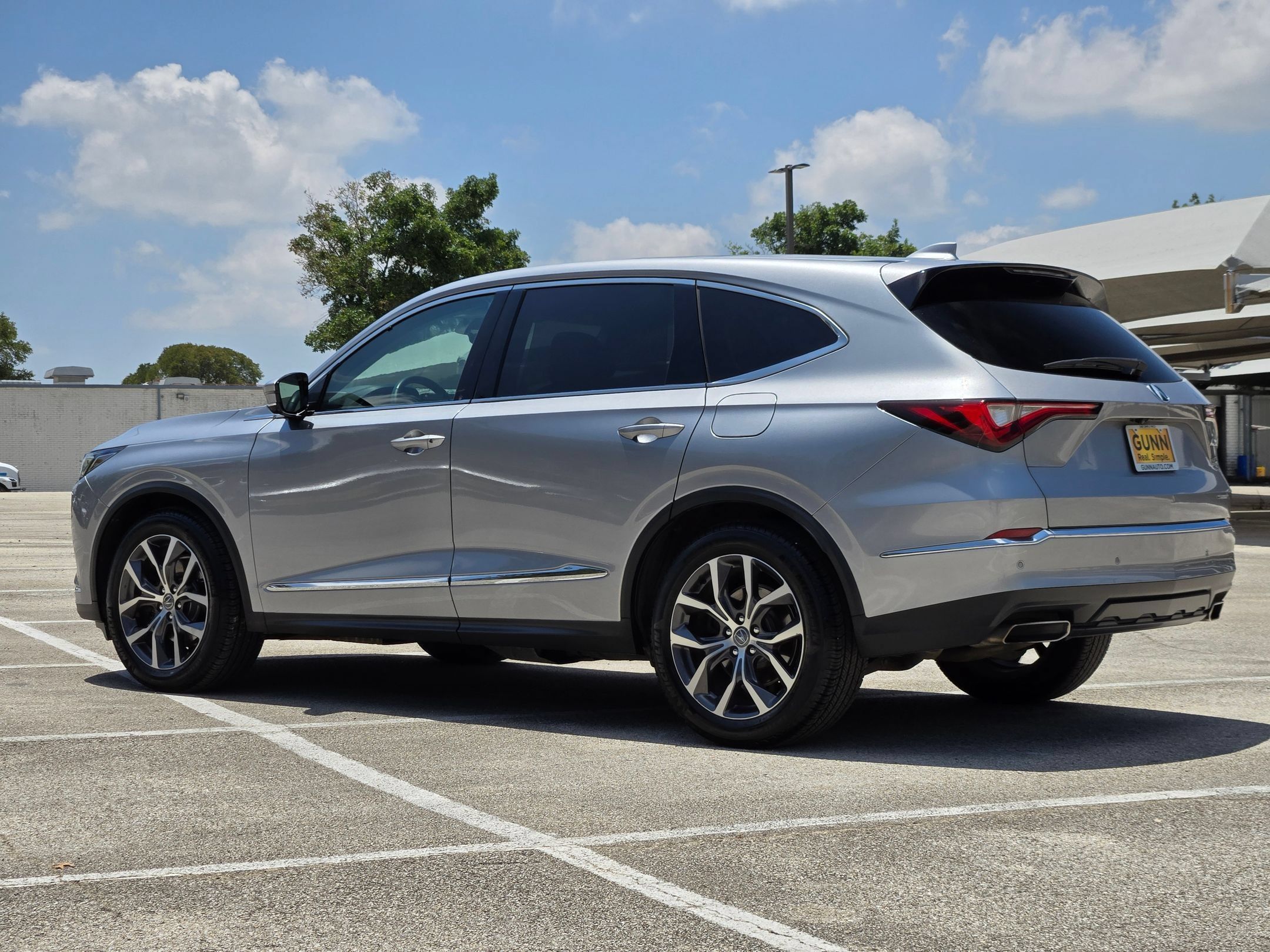 Certified 2024 Acura MDX w/ Technology Package AWD/4WD image 5