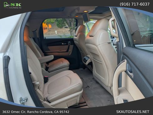 Used 2012 GMC Acadia Denali AWD/4WD image 32