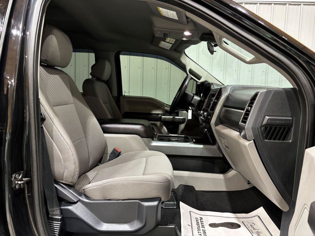 Used 2020 Ford F250 XLT w/ XLT Premium Package AWD/4WD image 12