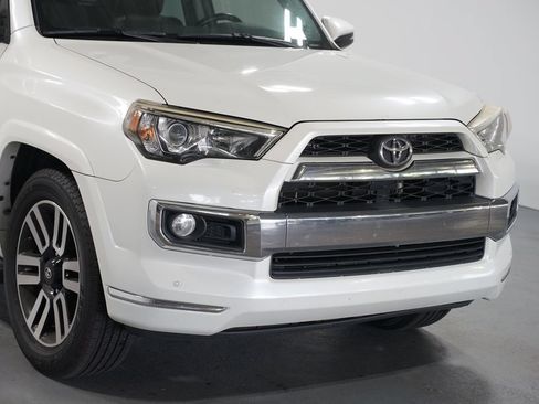 Used 2016 Toyota 4Runner Limited RWD image 4