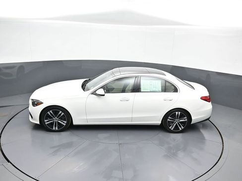 Used 2022 Mercedes-Benz C 300 4MATIC Sedan image 45