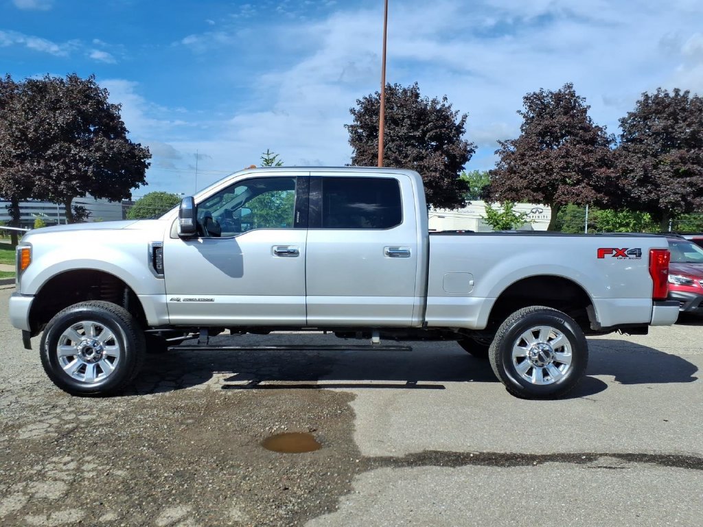 Used 2017 Ford F350 Platinum w/ Platinum Ultimate Package AWD/4WD image 2