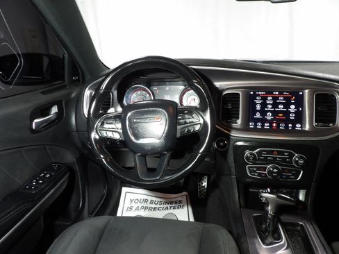 Used 2019 Dodge Charger GT image 13