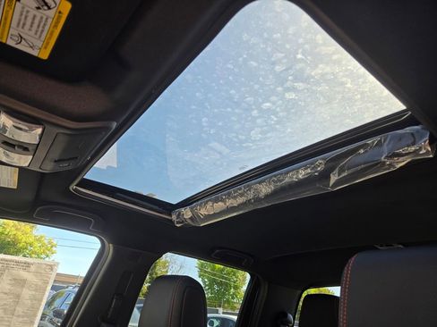 New 2026 Nissan Frontier PRO-4X w/ Pro Premium Package AWD/4WD image 12