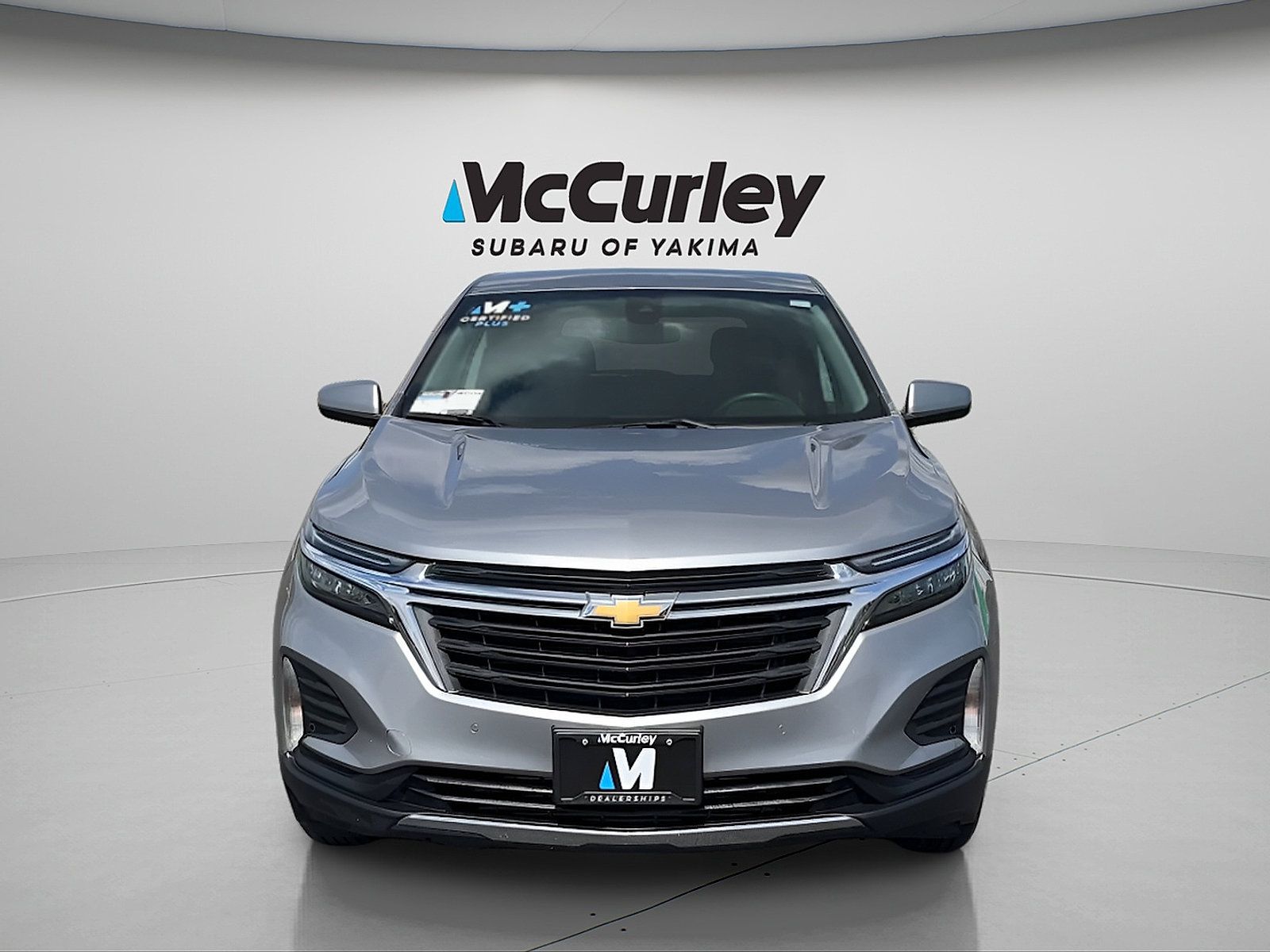 Used 2024 Chevrolet Equinox LT AWD/4WD image 2