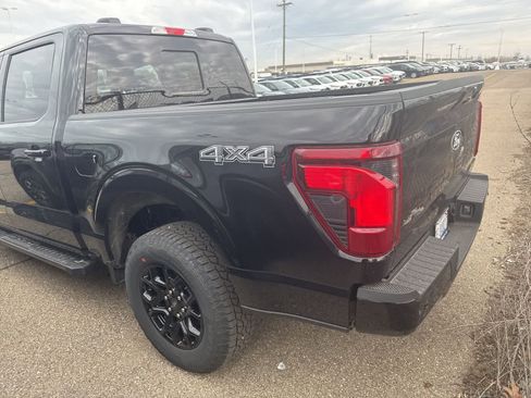 New 2026 Ford F150 XLT w/ Equipment Group 302A MID image 8