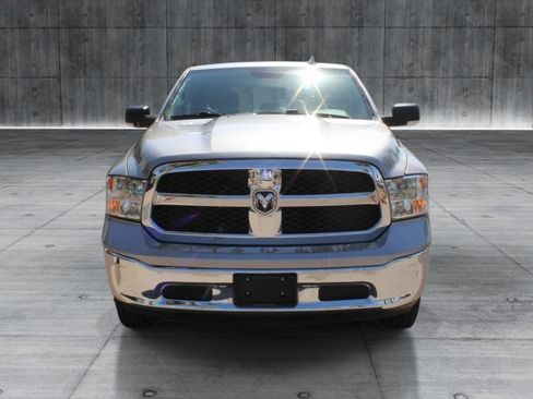 Used 2020 RAM 1500 Classic SLT w/ Luxury Group AWD/4WD image 11
