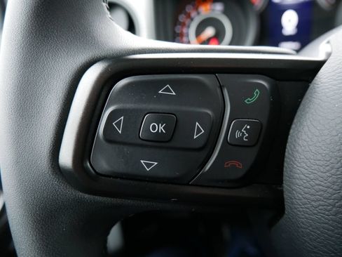 Used 2025 Jeep Wrangler Unlimited Sport AWD/4WD image 26