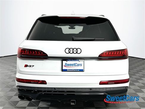 Used 2024 Audi SQ7 Premium Plus w/ Executive Package image 6