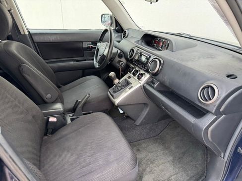 Used 2008 Scion xB FWD image 15