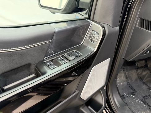 New 2025 Ford F150 Lightning Platinum image 17