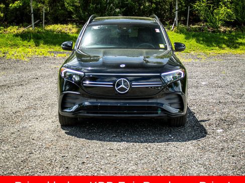 Used 2023 Mercedes-Benz EQB 300 4MATIC w/ AMG Night Package image 2