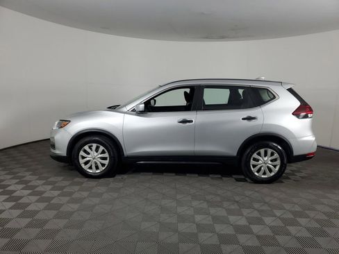 Used 2020 Nissan Rogue S image 7