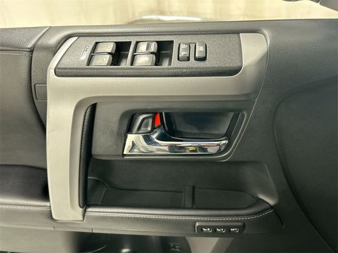 Used 2022 Toyota 4Runner Limited image 11