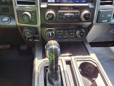 Used 2019 Ford F150 Raptor w/ Equipment Group 802A Luxury image 22