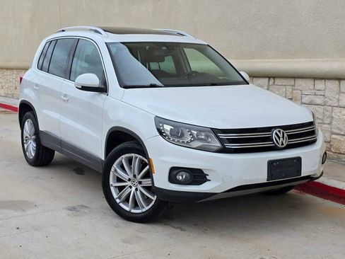 Used 2016 Volkswagen Tiguan SE image 1
