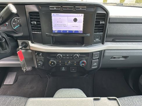 Used 2024 Ford F250 XLT image 22