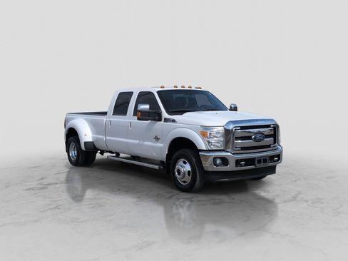Used 2014 Ford F350 Lariat w/ Lariat Ultimate Package image 10