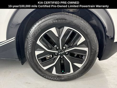 Certified 2024 Kia EV6 Wind w/ Wind Technology Package AWD/4WD image 5
