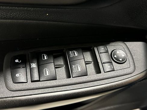 Used 2022 Jeep Cherokee Trailhawk w/ Trailer Tow Group image 19