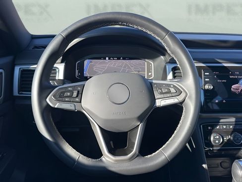 Used 2023 Volkswagen Atlas Cross Sport SEL image 15