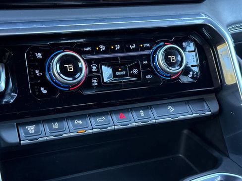 Used 2024 GMC Sierra 2500 Denali Ultimate image 23