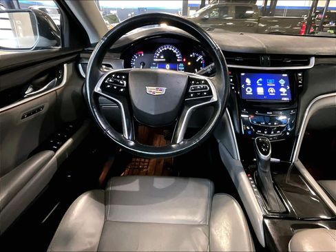 Used 2016 Cadillac XTS Luxury w/ Driver Awareness Package image 17