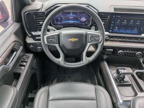 Used 2025 Chevrolet Silverado 1500 LTZ w/ LTZ Premium Package AWD/4WD image 15