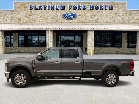 New 2026 Ford F350 Lariat w/ Chrome Package AWD/4WD image 3