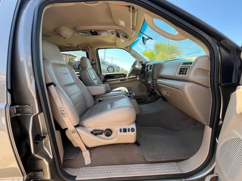 Used 2003 Ford Excursion Limited AWD/4WD image 22
