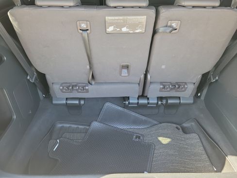 Used 2023 Honda Odyssey Touring image 6