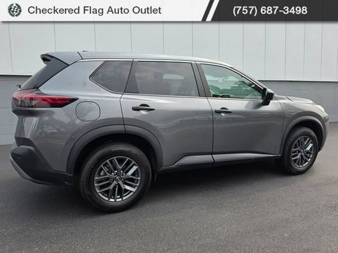 Used 2023 Nissan Rogue S FWD image 8