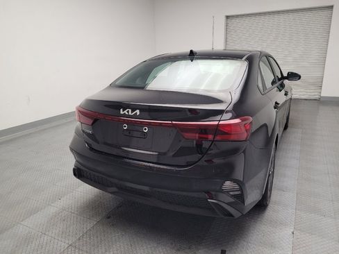 Used 2024 Kia Forte LXS image 7
