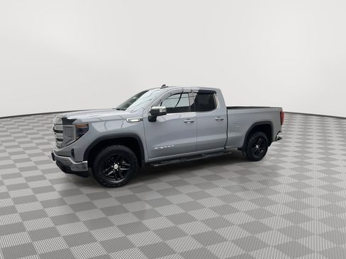 Used 2024 GMC Sierra 1500 SLE w/ X31 Off-Road Package image 37