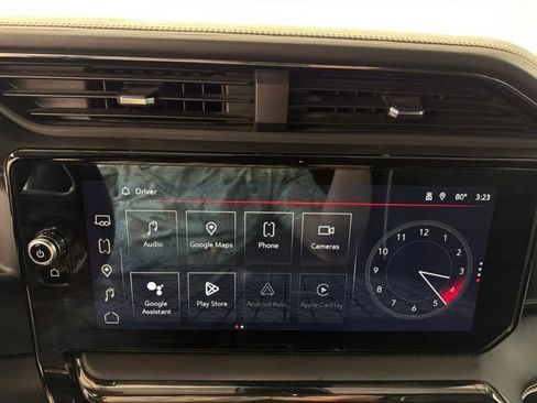 Used 2024 GMC Sierra 2500 AT4X AWD/4WD image 16