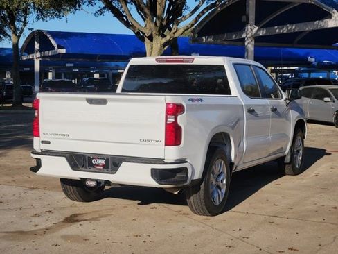 Used 2023 Chevrolet Silverado 1500 Custom image 15