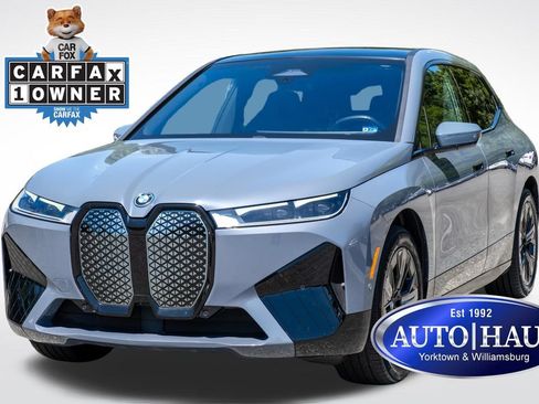 Used 2023 BMW iX xDrive50 w/ Sport Package AWD/4WD image 1