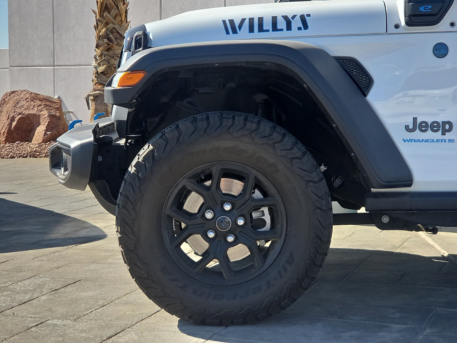 Used 2024 Jeep Wrangler Unlimited AWD/4WD image 5