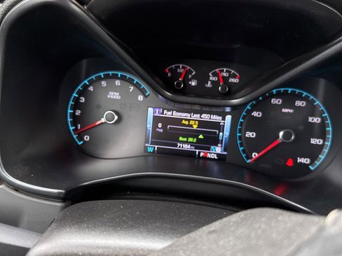 Used 2017 Chevrolet Colorado LT image 3