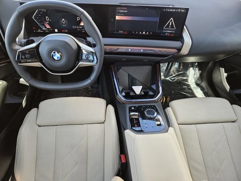 Certified 2025 BMW X3 xDrive30i w/ Convenience Package AWD/4WD image 25