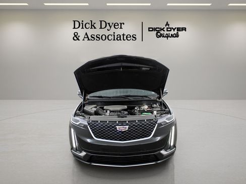 Used 2023 Cadillac XT6 Premium Luxury AWD/4WD image 41