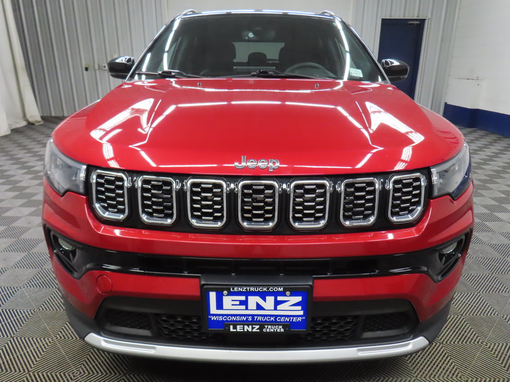 Used 2025 Jeep Compass Limited AWD/4WD image 43
